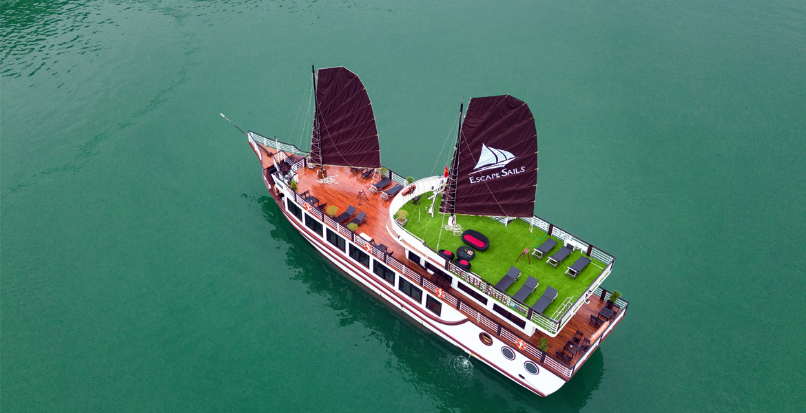 Escape Sails Halong Bay Cruise